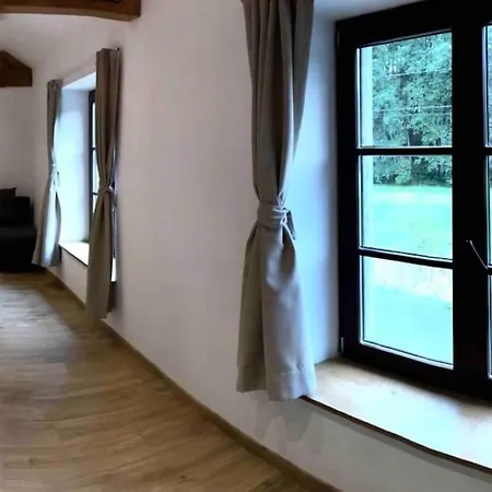 Les Ecuries De Lesse Holiday home