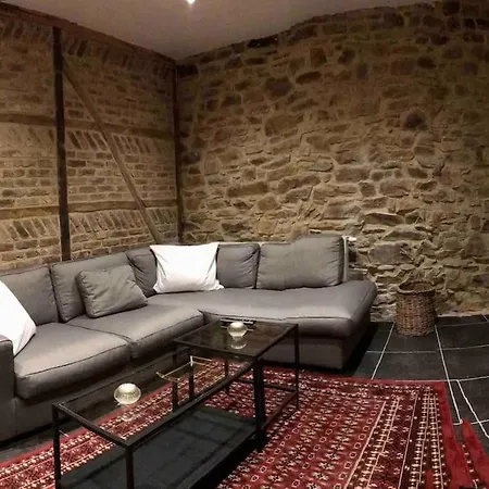 Les Ecuries De Lesse Libin