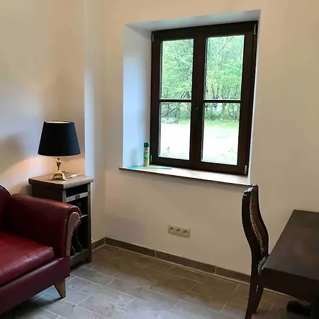 Les Ecuries De Lesse * Libin