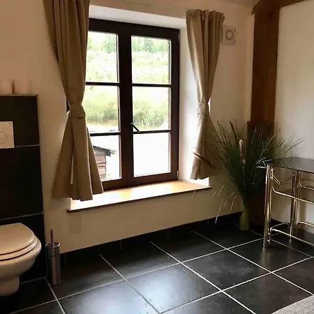 Les Ecuries De Lesse Ferienhaus *