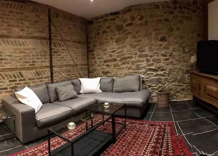 Les Ecuries De Lesse Libin